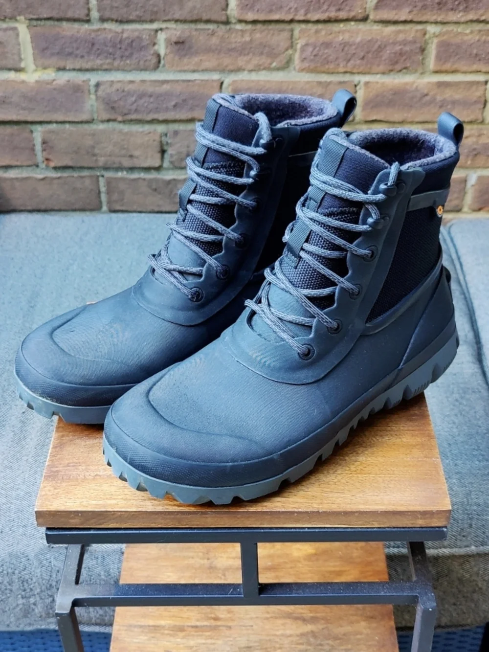 Bogs Men's 10 Arcata Urban Lace Up Waterproof Winter Boots Black